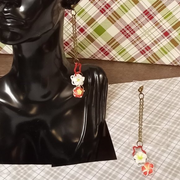 Home made/handmade Metal Dangle Stud Earrings with Acrylic Flowers #39 - Picture 2 of 15